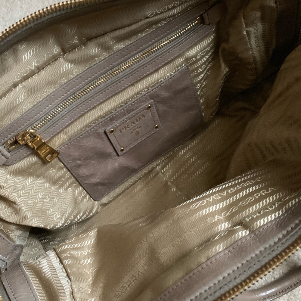 Prada cross body! - Picture 2 of 5